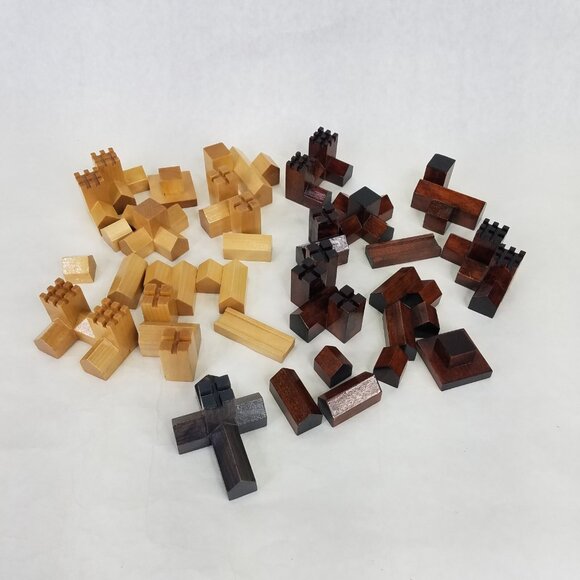 Cathedral Medieval City Game Wooden 3rd Edition 1985 Strategy Vintage Complete - Picture 6 of 9